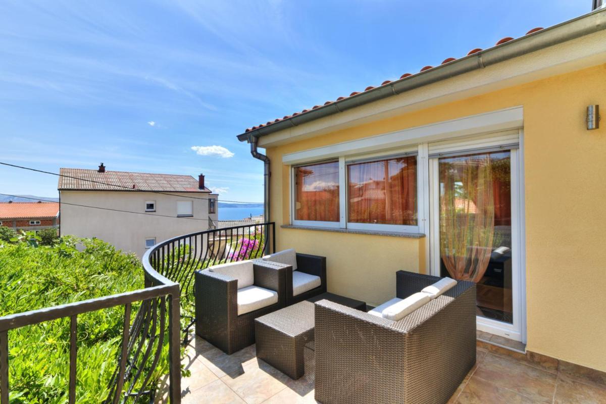 Villa Dalmare Novi Vinodolski Exteriör bild